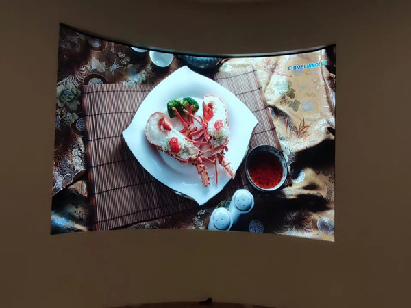 北辰室内P2.5弧形LED屏